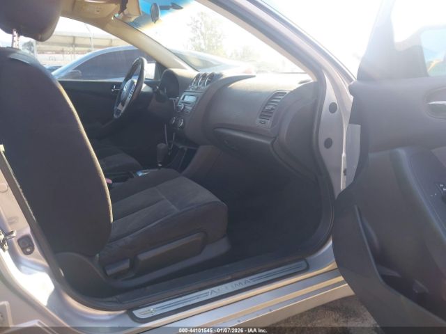 Nissan Altima 2.5 S Image 2