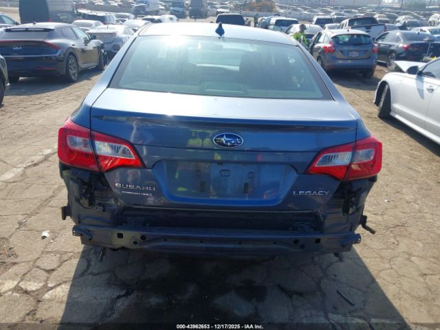 Subaru Legacy 2.5i Premium Image 14