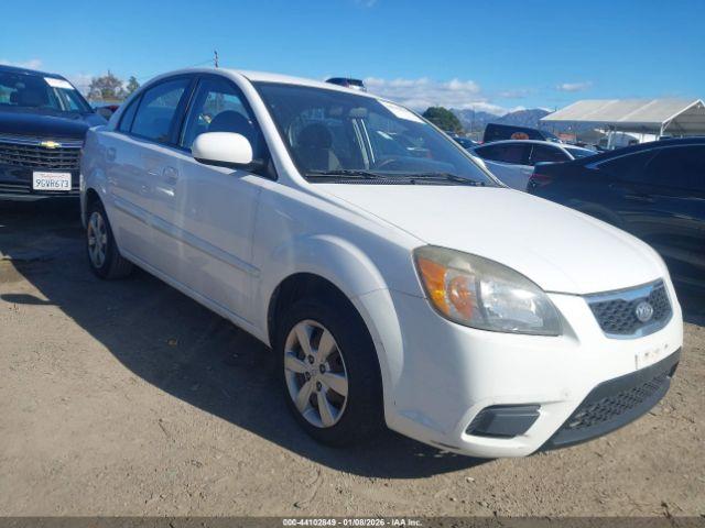  Salvage Kia Rio