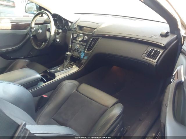 Cadillac CTS-V Image 14