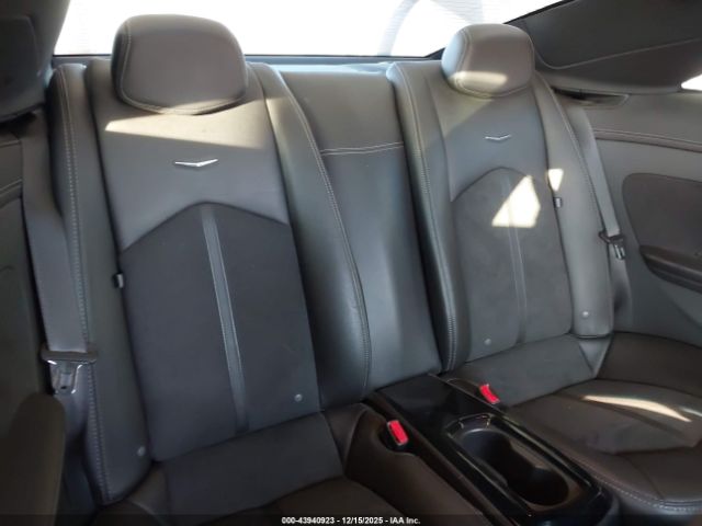 Cadillac CTS-V Image 16