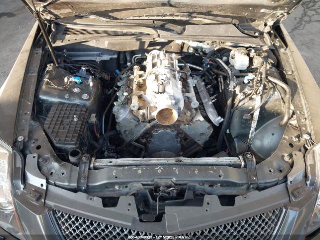 Cadillac CTS-V Image 9