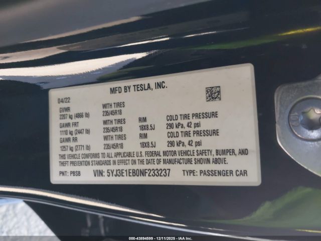 Tesla Model 3 Long Range Dual Motor All-wheel Drive Image 8