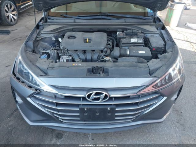 Hyundai ELANTRA Sel Image 14