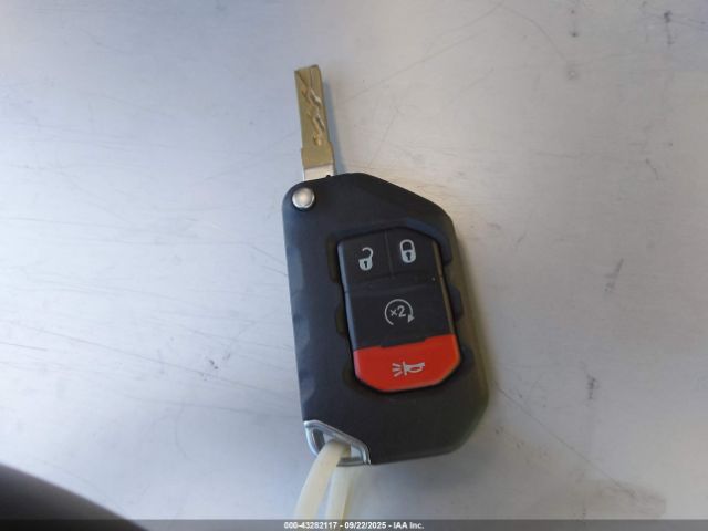 Jeep Wrangler 4-door Rubicon 4x4 Image 14