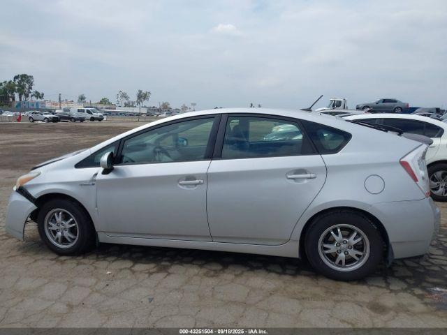 Toyota Prius Ii Image 11