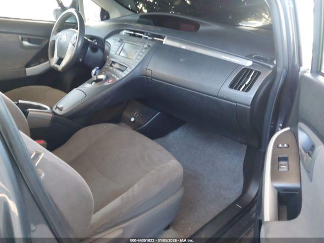 Toyota Prius Image 16