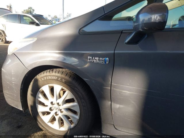 Toyota Prius Image 2