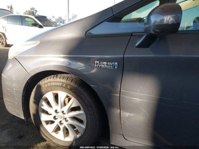 Toyota Prius Image 2