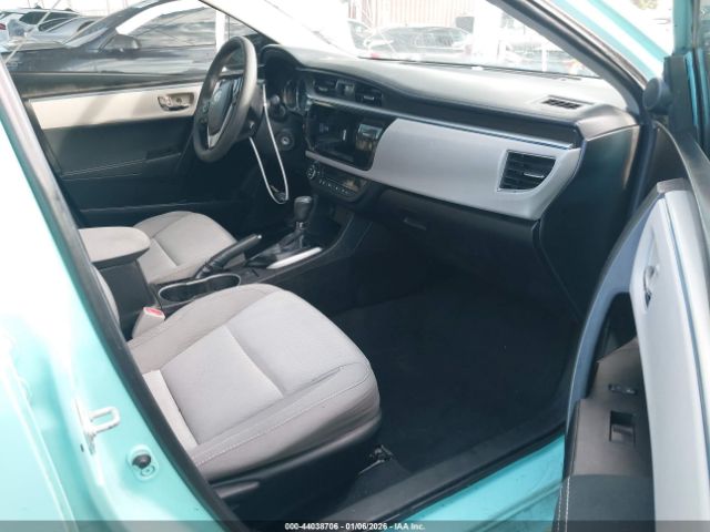 Toyota Corolla Le Plus Image 8