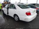 Toyota Camry Le Image 12