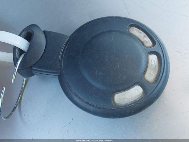 MINI Convertible Cooper Image 12