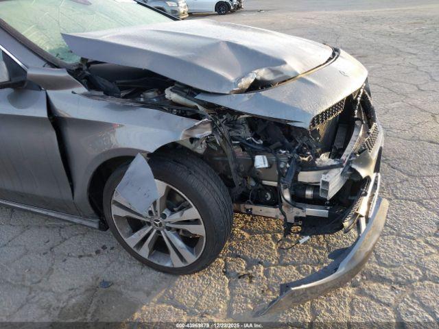 Mercedes-Benz Cla-class Image 12