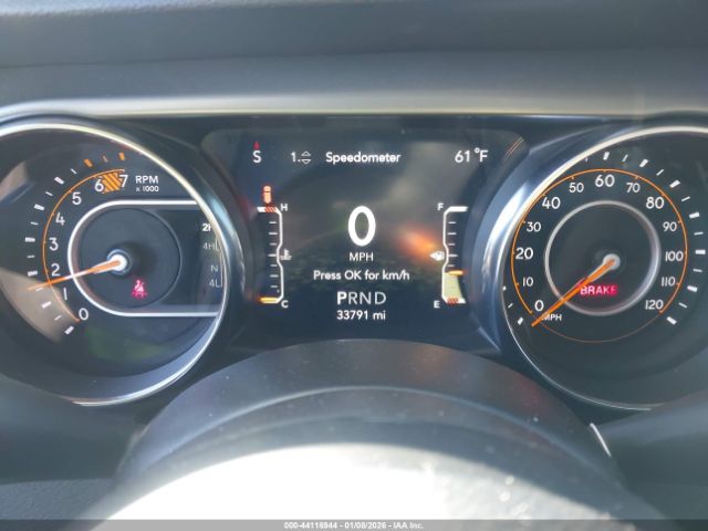 Jeep Wrangler Willys 4x4 Image 12