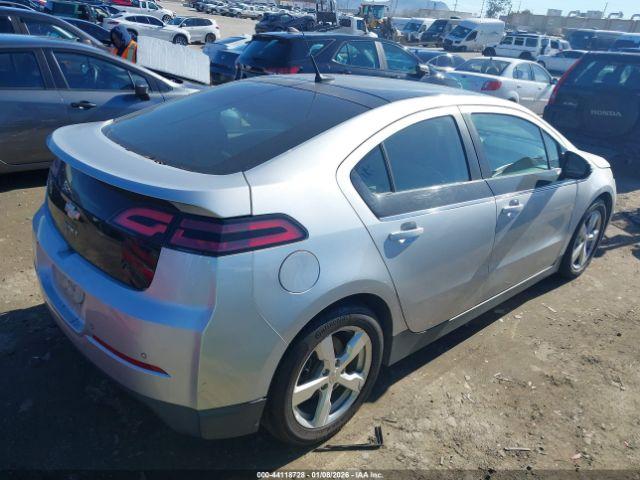 Chevrolet Volt Image 7