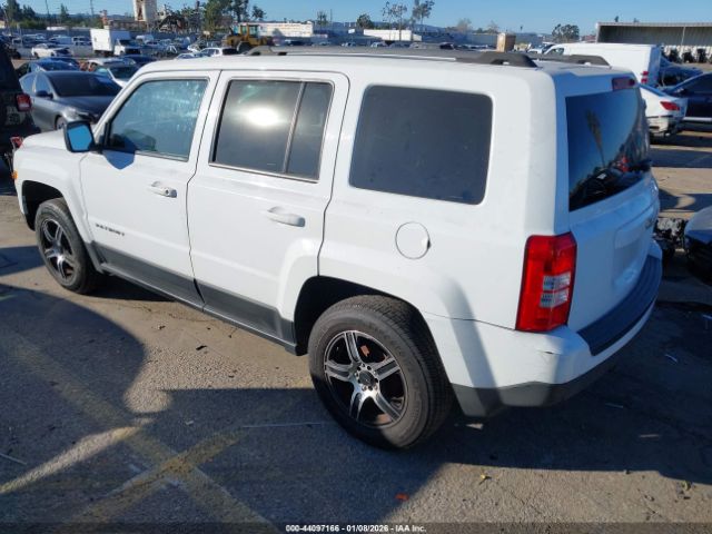 Jeep Patriot Sport Image 11