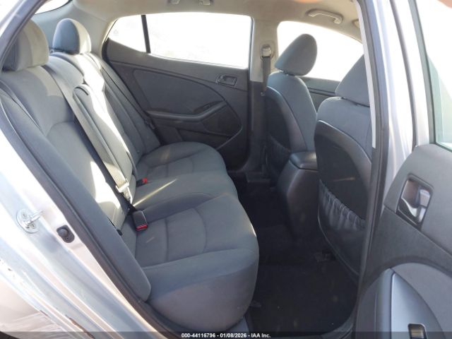 Kia Optima Lx Image 11