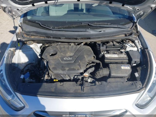 Hyundai ACCENT Gls Image 13