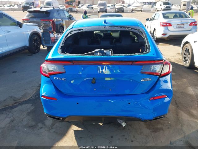 Honda Civic Sport Touring Image 4