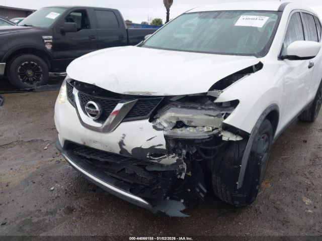 Nissan Rogue S Image 4
