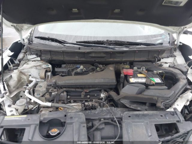 Nissan Rogue S Image 7