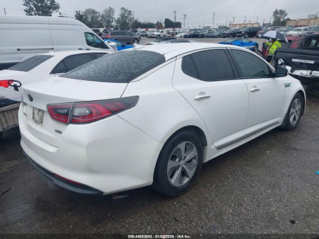 Kia Optima Image 3