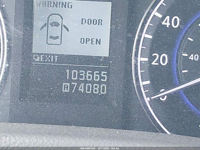 INFINITI G37 Journey Image 17