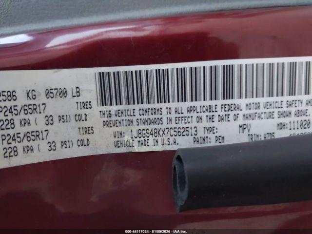 Jeep Grand Cherokee Laredo Image 3