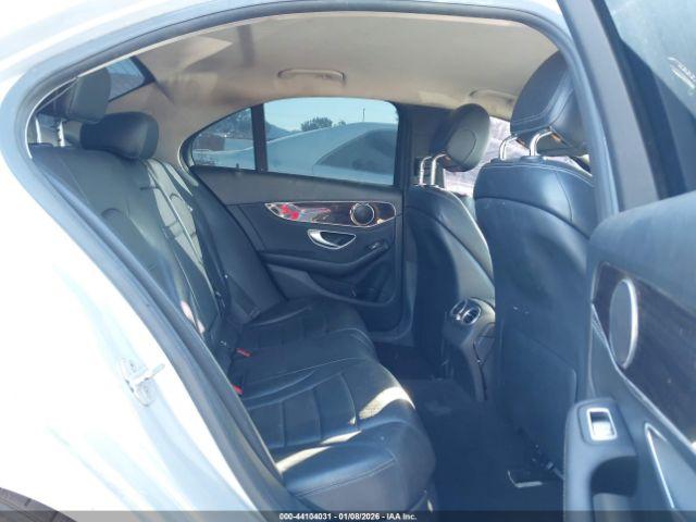 Mercedes-Benz C-Class Image 7