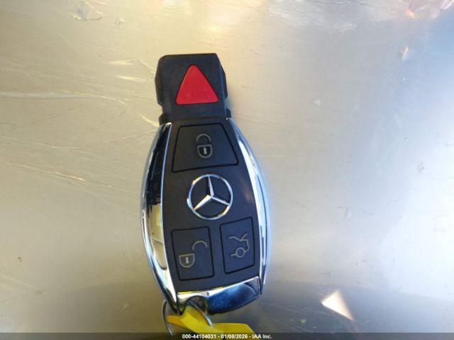 Mercedes-Benz C-Class Image 13