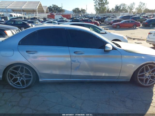 Mercedes-Benz C-Class Image 8