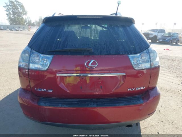 Lexus RX Image 16