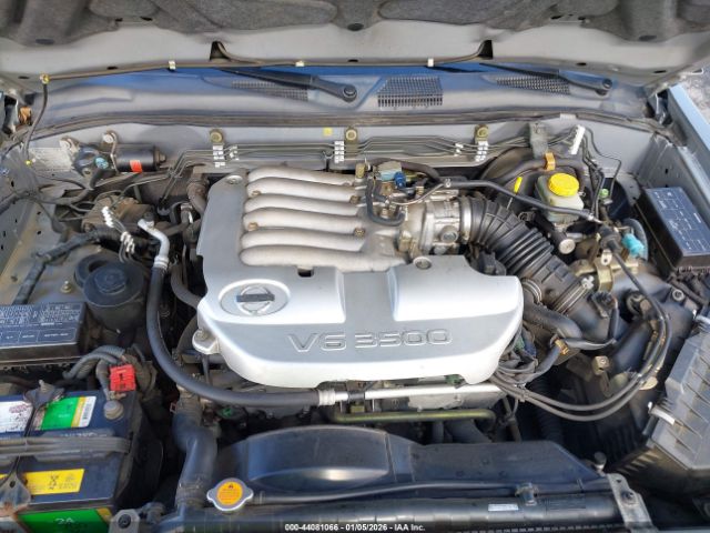 Nissan Pathfinder Se Image 5