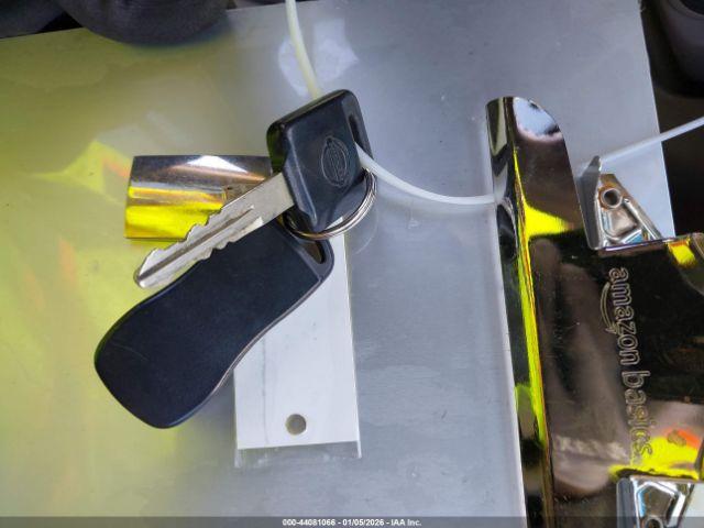 Nissan Pathfinder Se Image 10