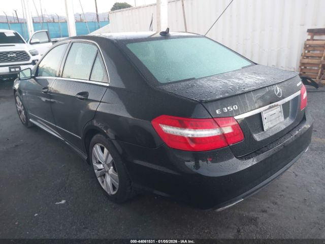 Mercedes-Benz E-Class Image 12