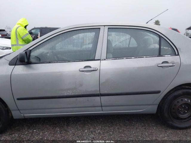 Toyota Corolla Ce Image 13