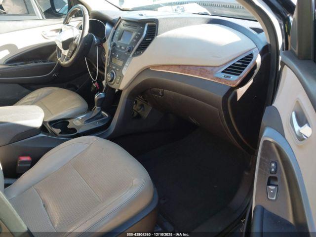 Hyundai SANTA FE Sport Image 16