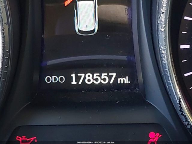 Hyundai SANTA FE Sport Image 11