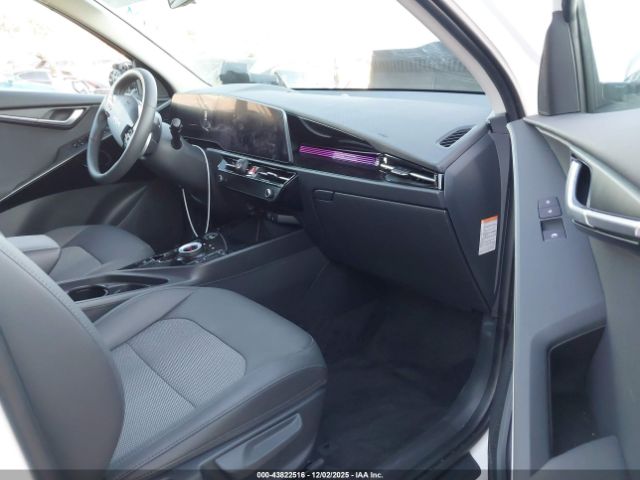 Kia Niro Wind Image 2