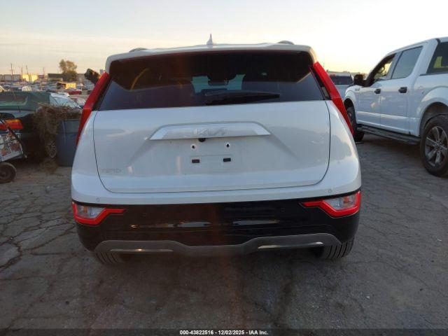 Kia Niro Wind Image 16