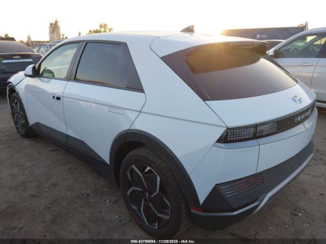 Hyundai Ioniq Sel Image 6