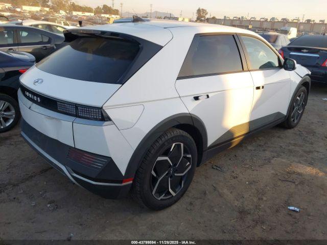 Hyundai Ioniq Sel Image 9