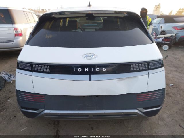 Hyundai Ioniq Sel Image 14