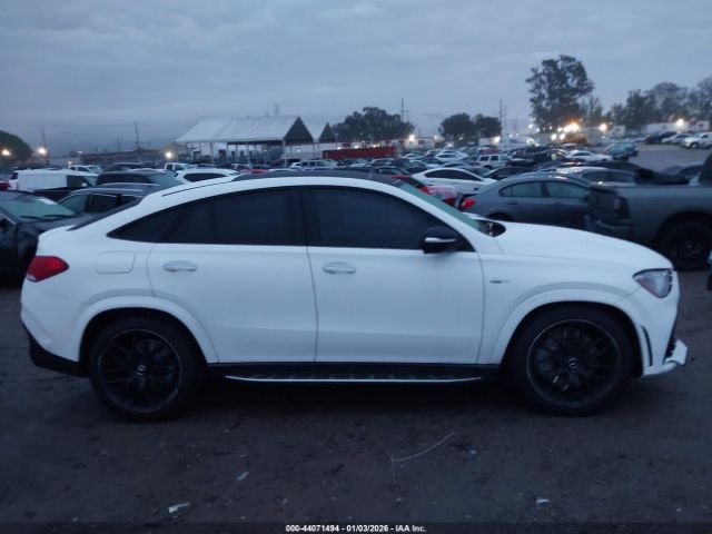 Mercedes-Benz GLE 4matic Image 5